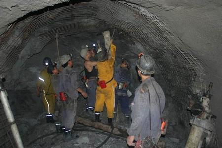 临洮工程爆破中的危险因素分析以及应对工程爆破危险的措施